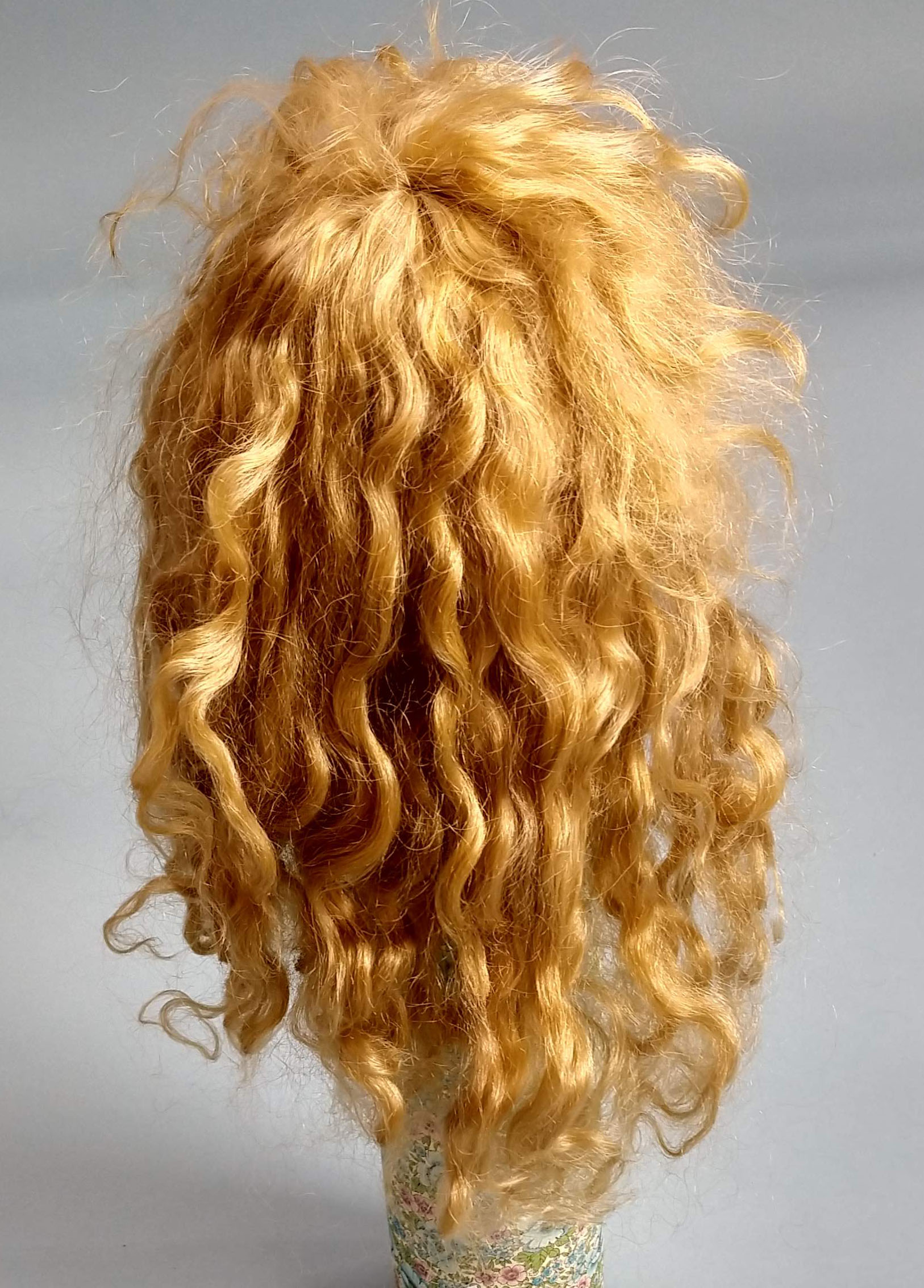 Wig-42, mohair, blond, 30-31 cm, Karin Wig | wig-42